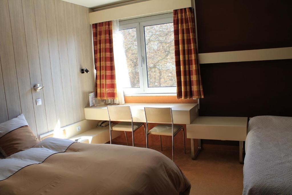 Le France Hotel ลูดิแอค ห้อง รูปภาพ